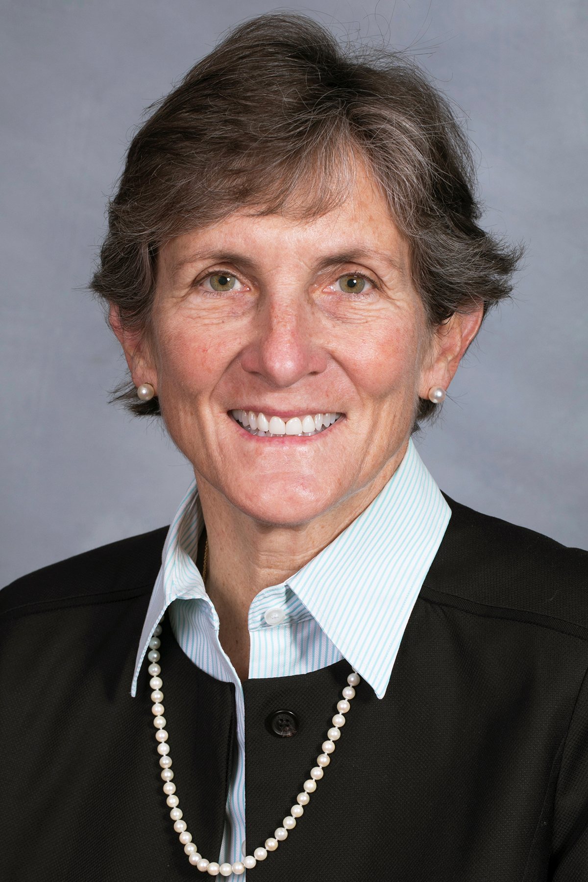 Official portrait of Mary 