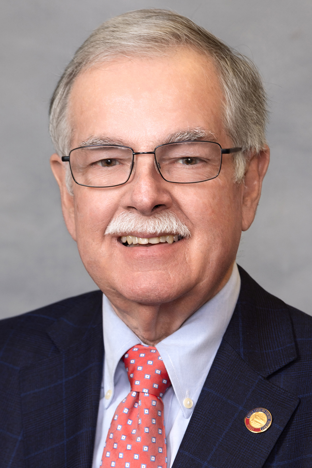 Official portrait of Donny Lambeth